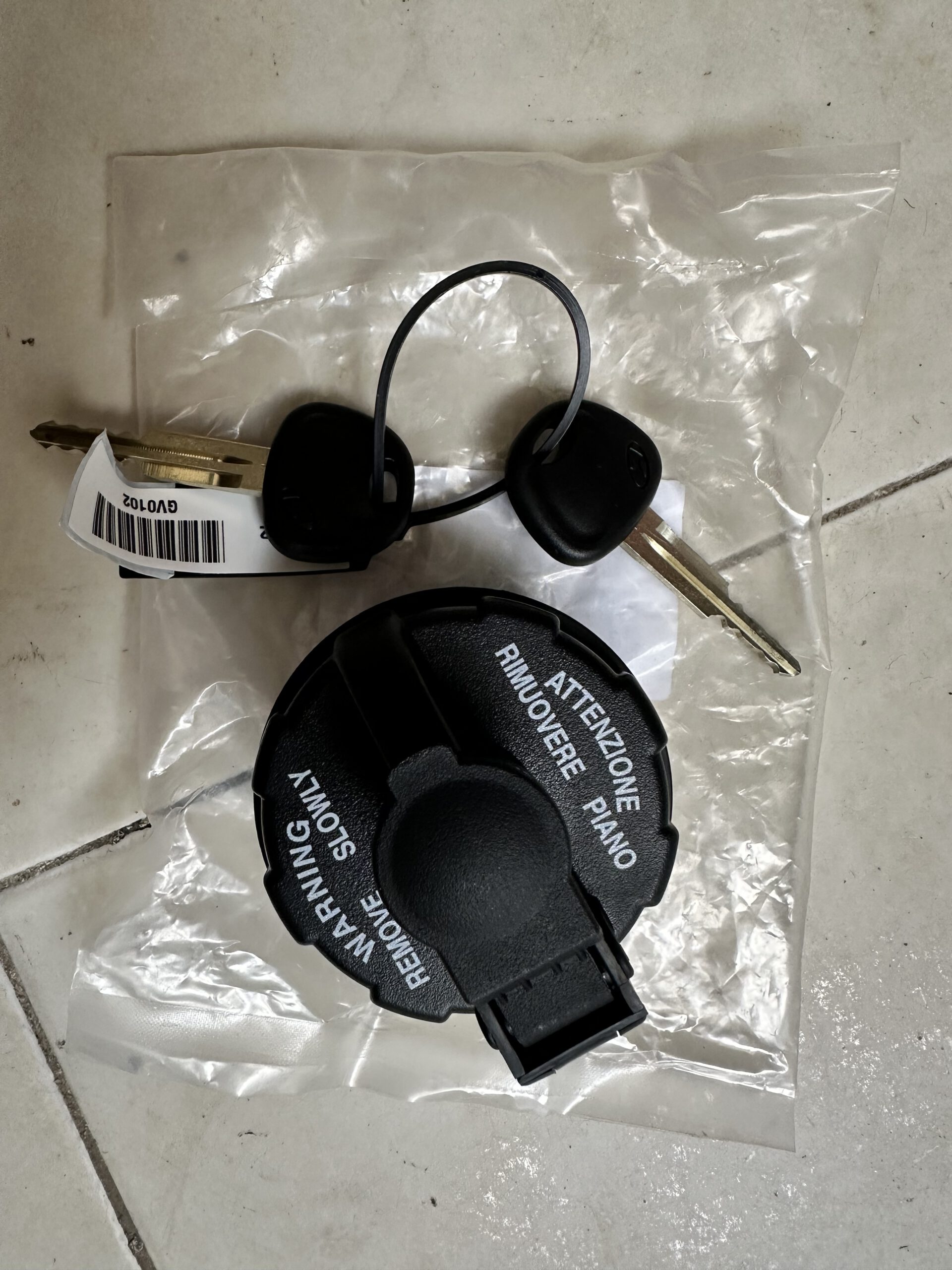 Nắp thùng dầu nhiên liệu county, mighty, emighty, HD65, HD72, H99…