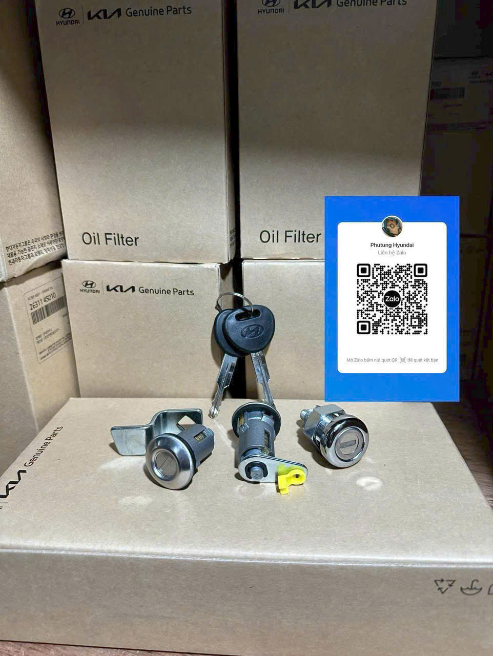 BỘ 3 Ổ KHÓA: ĂC QUY- CỐP HẬU- CỬA LÊN XUỐNG XE KHÁCH