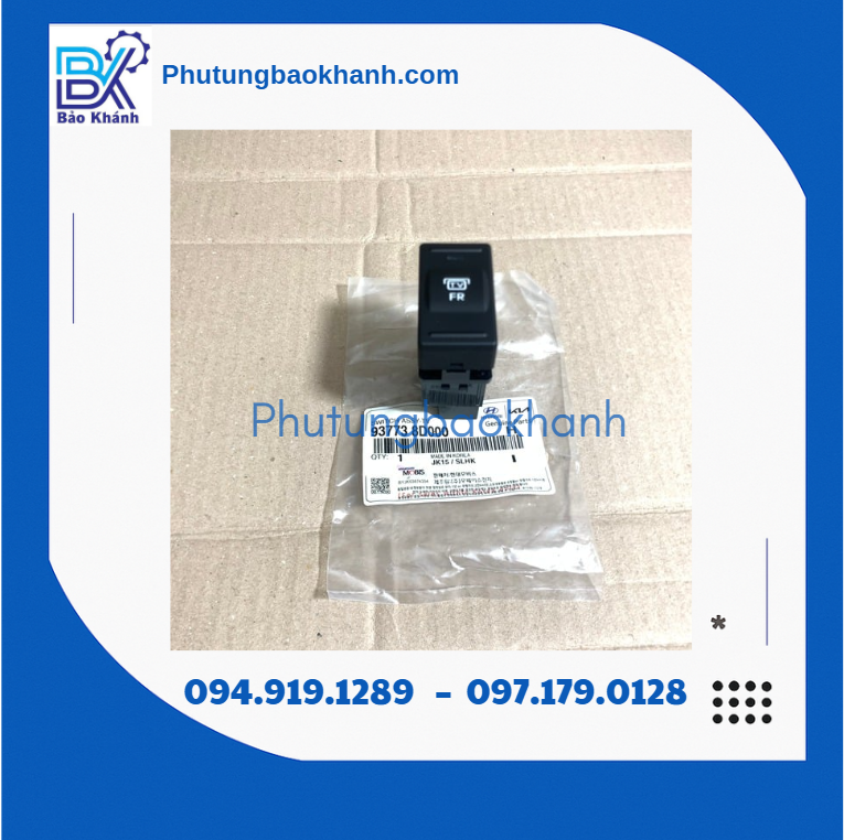 Công tắc tivi xe universe