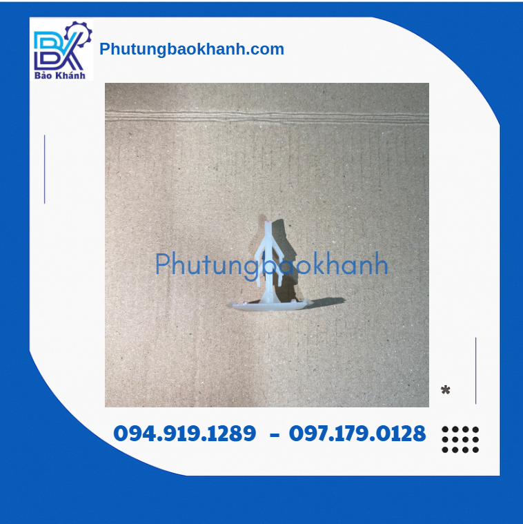 Nút cây thông tấm trần xe county