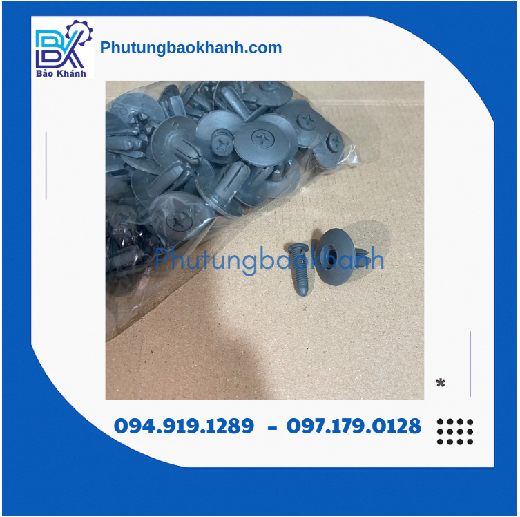 Nút bịt trần xe khách