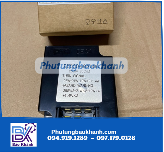 Rơ le nháy 5 chân (95550 8A500)