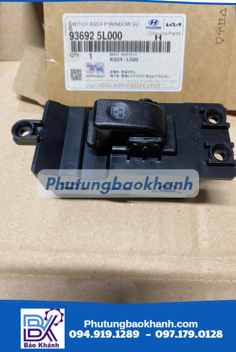 Công tắc lên kính bên phụ mighty (093692 5L000)