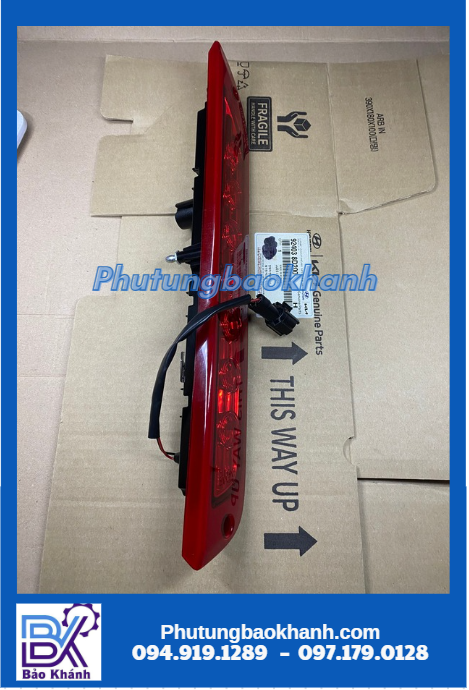 đèn mào sau Universe , County (92403 8D200)