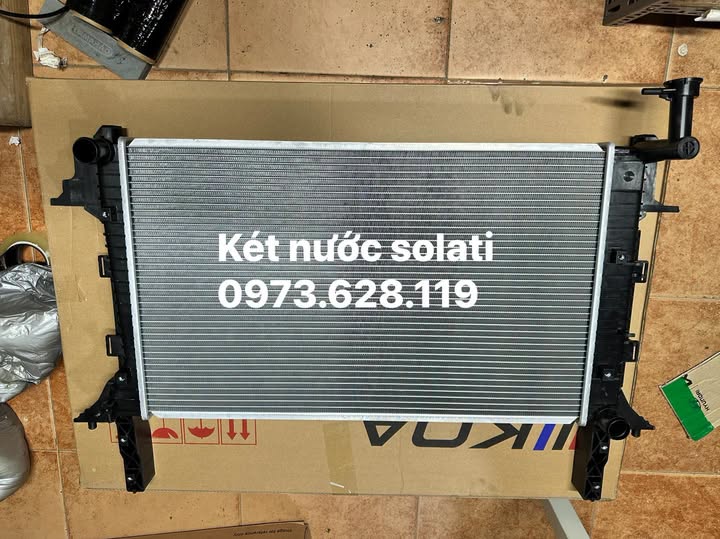 KÉT NƯỚC HYUNDAI SOLATI