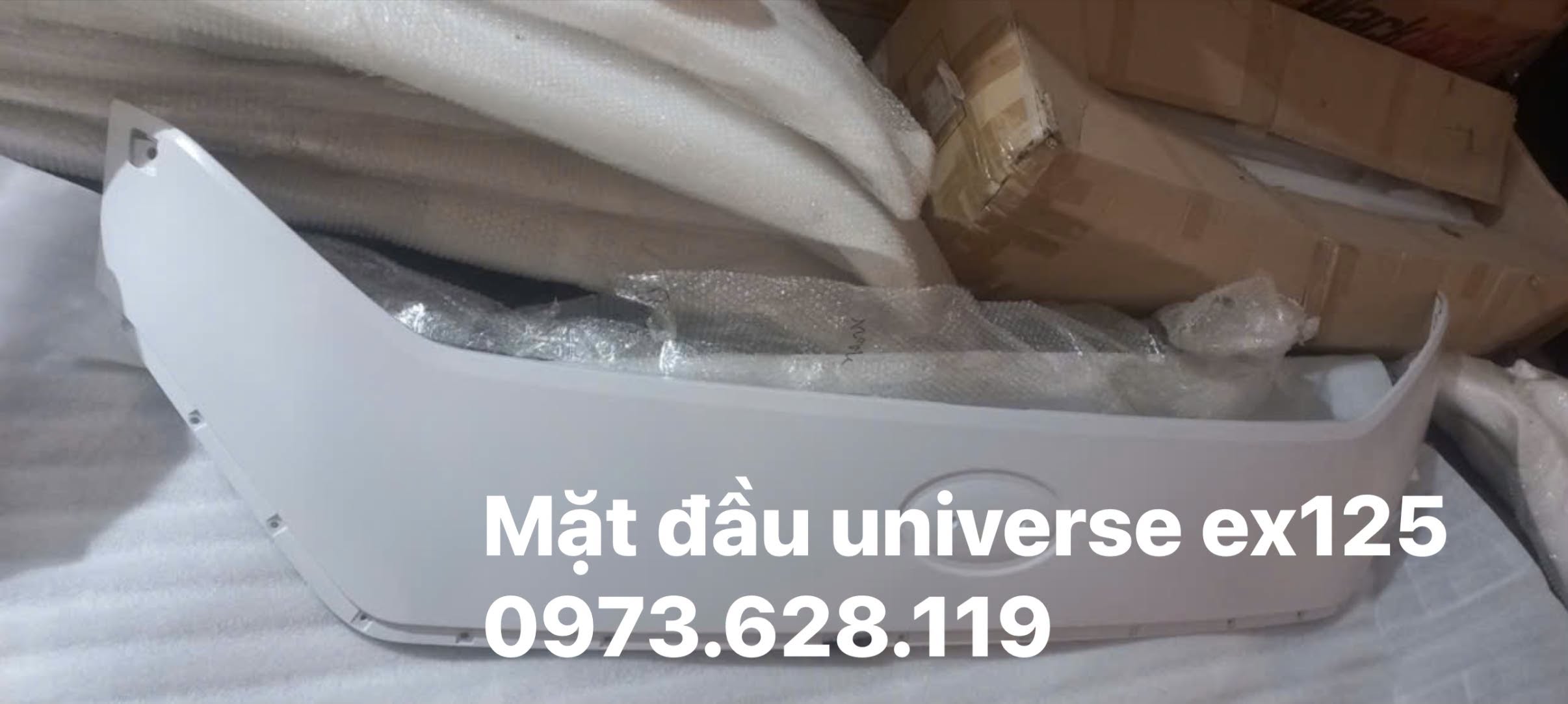 Mặt đầu Universe ex125 ( tấm bửng trán UNiverse)